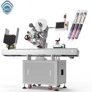 Máquina Etiquetadora SKILT para Lápices, Bolígrafos, Marcadores, Crayones y Adhesivos, con Rotación Horizontal - Product Image 1