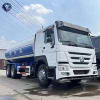 Camion-citerne à eau diesel Sinotruk Howo 6x4 avec réservoir de 4/10/15/20 m³ à vendre