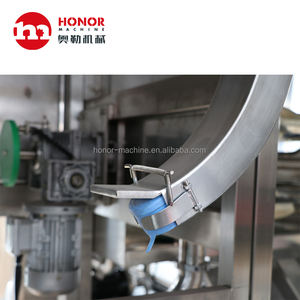 Capsulage automatique de remplissage de bouteilles de gallon en <span class=keywords><strong>plastique</strong></span> 18 19 <span class=keywords><strong>litres</strong></span> embouteilleur d'eau minérale - Product Image 3