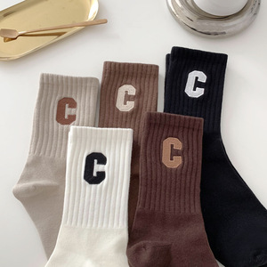Women Mid Calf Socks Solid Color Cotton C Letter Design Breathable Quick Drying Antibacterial Sweat Wicking Casual Wear - Product Image 4