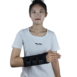 Attelle de poignet orthopédique pour entorse médicale réglable, stabilisateur de fracture du poignet, attelle de poignet en néoprène pour le canal carpien - Product Image 2
