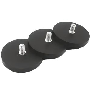 Imán Industrial de Neodimio Grado N35, Soporte Magnético para Publicidad en el Techo de Taxis, Recubierto de Plástico Negro y Goma, Magneteksan MGK-KP-8 - Product Image 1