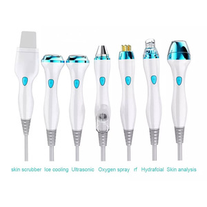 Appareil de beauté facial professionnel 7-en-1 avec hydrodermabrasion et pulvérisation d'oxygène pour l'éclaircissement de la peau et le nettoyage en profondeur en <span class=keywords><strong>spa</strong></span> - Product Image 4