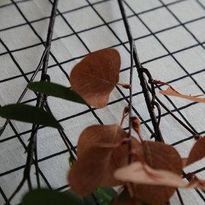 Plante artificielle décorative d'<span class=keywords><strong>eucalyptus</strong></span> avec feuilles en tissu vert et branches en plastique pour la décoration de la maison ou du mariage - Product Image 5