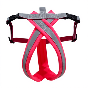 Arnés Reflectante para Perro con Forro Polar de Alta Visibilidad en Rosa Neón Fluorescente - Product Image 1