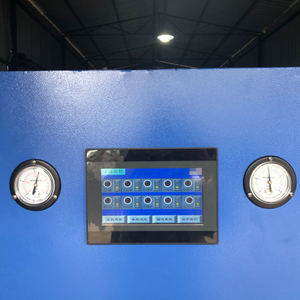 Manuel 4 boşluk ekonomik şişe üfleme makinesi - Product Image 5