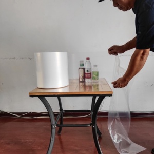 Tùy chỉnh trong suốt polyethylene thu nhỏ phim cho bao bì nước giải khát mềm <span class=keywords><strong>PE</strong></span> nhựa thu nhỏ phim thổi quá trình đúc - Product Image 2