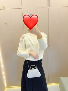 Sac de soirée élégant pour femme avec perles, chaîne, bandoulière, pochette perlée, sac à main pour mariage, sac à poignée supérieure avec fleurs en perles - Product Image 3