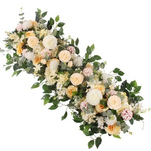 Chemin de table en fleurs artificielles en soie rouge, chemin de table en fleurs en soie pour allée de mariage, décoration de table de mariage - Product Image 5