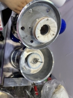 Machine à Tahini Électrique Horus pour Usage Domestique et Commercial, pour la Production de Pâte de Sésame et de Beurre de Cacahuète