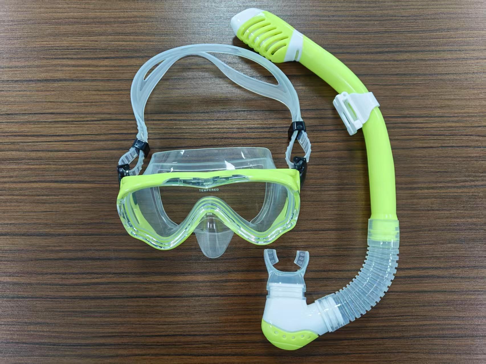 สีเหลือง