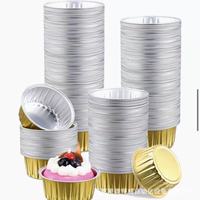 Lot de 50 moules à pâtisserie jetables en aluminium PET de 5 oz, mini moules à gâteaux avec couvercles, moules à muffins, 125 ml, résistants à la chaleur, pour poudings