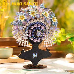 มงกุฎดอกไม้ MU <span class=keywords><strong>X</strong></span> MIAO SPACE ตัวต่อโลหะ 3 มิติ ประกอบเอง ของตกแต่ง ของขวัญวันวาเลนไทน์ ของขวัญแต่งงาน ของเล่น ของขวัญสำหรับแฟนสาว ของตกแต่งบ้าน - Product Image 4
