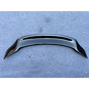 Alerón Trasero de Fibra de Carbono Horizontal para Toyota Camry de Sexta Generación (2006-2011) - Product Image 3