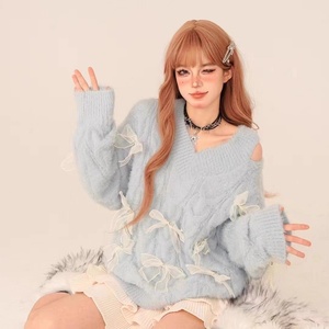 Pulls en tricot pour femmes à col en V, épaules dénudées, manches longues, avec nœud, épais et chauds, couleur unie, style <span class=keywords><strong>chic</strong></span> et doux - Product Image 3