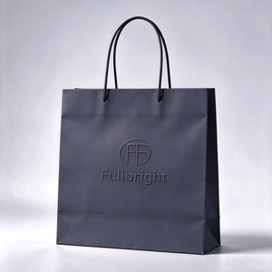 Bolsa de Compras de Papel Kraft Personalizada de Lujo OEM con Logotipo en Relieve y Barniz Mate - Empaque Ecológico para Regalos y Venta al por Menor - Product Image 1
