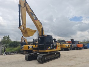 320cl 320d Used Caterpillar 320D2L Excavator in Good Condition 2014-2024 Model CAT320D2L CAT320D2 Good Performance Digger Sale - Product Image 3
