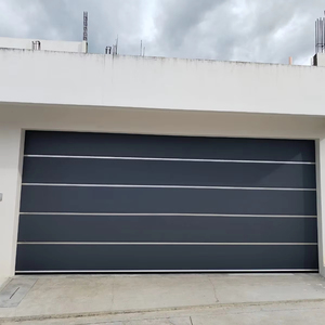 Portes de <span class=keywords><strong>garage</strong></span> sectionnelles contemporaines en acier Automatisation moderne et surface finie pour villa Portes de <span class=keywords><strong>garage</strong></span> modernes isolées - Product Image 1