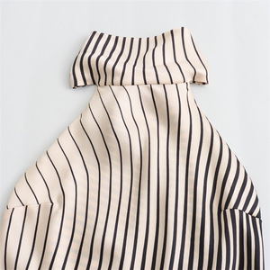 女式休闲长款夏季连衣裙透气缎面 2 色条纹印花大码无袖后背镂空热销 - Product Image 5