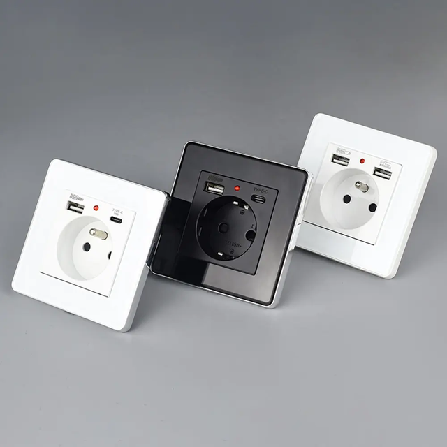 USB A+C Wall Socket Type C Multi-Port Charging Power Electric Module-16A/2A 250V Plastic PC Thick Copper EU Compatible