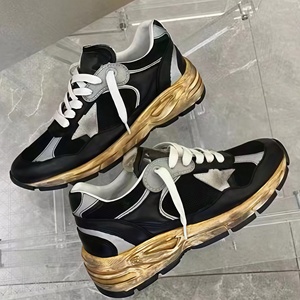 Zapatos Deportivos Transpirables Unisex GG de Alta Calidad, Zapatos para Caminar con Suela Gruesa, Modernos y de Lujo para Exteriores - Product Image 5