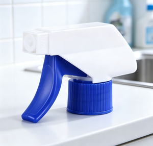 Pulvérisateur à gâchette miniature 28 mm, pompe à pulvérisation en plastique, pulvérisateur à gâchette blanc et bleu pour bouteille de nettoyage - Product Image 1