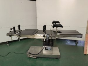 MT Medical Factory Price Mesa De Operação De Aço Inoxidável Mesa Elétrica Da Sala De Operação ICU Para O Hospital - Product Image 4