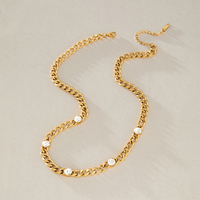 Collier J&D Classic Versatile en acier inoxydable plaqué or 18 carats PVD, minimaliste, élégant, rond, avec strass blancs