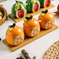 Aangepast Logo Creatief Ontwerp Van Huishoudelijke Keramische Fruitreliëf Kruiden Pot Keuken Benodigdheden Msg Keramische Kruidenpot