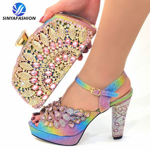 Set di borse da <span class=keywords><strong>scarpe</strong></span> <span class=keywords><strong>con</strong></span> Design dorato, - Product Image 6