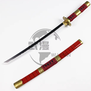 Katana <span class=keywords><strong>Sandai</strong></span> <span class=keywords><strong>Kitetsu</strong></span> de Roronoa <span class=keywords><strong>Zoro</strong></span> avec fourreau rouge, lame dentelée non affûtée avec éclairage LED, épée de samouraï - Product Image 1