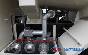 Dongfeng KC Réservoir en alliage d'aluminium 10000L 3000 Gallon Distributeur de carburant d'avion Camion Hélicoptère <span class=keywords><strong>Prix</strong></span> du camion de ravitaillement - Product Image 5