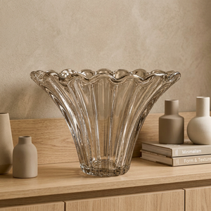 Portavelas de Vidrio con Borde Redondo Liso, Forma Cónica, 5.50" de Diámetro x 3.5" de Altura, Resistente al Calor, Reutilizable para Decoración del Hogar - Product Image 2