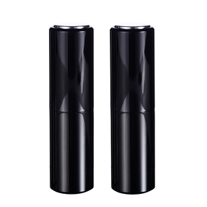 Atomizador <span class=keywords><strong>de</strong></span> aluminio negro <span class=keywords><strong>de</strong></span> 20ml, botella <span class=keywords><strong>de</strong></span> perfume con giro hacia arriba, atomizador <span class=keywords><strong>de</strong></span> perfume <span class=keywords><strong>de</strong></span> metal, botella <span class=keywords><strong>de</strong></span> spray <span class=keywords><strong>de</strong></span> perfume rellenable - Product Image 2