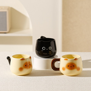 Lelyi Cat Taza de cerámica Taza de agua con tapa Cuchara Caja de regalo Linda Cumpleaños Compañero creativo Regalo para amigos - Product Image 3