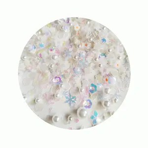 Tema blanco Arcilla polimérica Flor Sprinkles Lentejuelas Brillo Flores Perlas Cuentas Joyería artificial Diseños personalizados