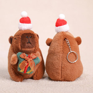 Porte-clés en peluche Capybara de Noël mignon, jouet animal en peluche, pendentif porte-clés, poupée Capybara 3D Père Noël, mini breloque porte-clés, cadeau - Product Image 3