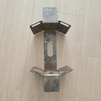 Supports de tuyau à fixer au mur, suspendus à la robinetterie