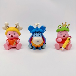 6 styles de figurines en PVC tendance et jouables (Poochie, Piglet, Eeyore) pour machine à griffes et ornements de poupées - Product Image 4