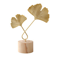 Décorations de style nordique en métal de luxe léger pour la maison, le salon, l'entrée, le meuble à vin, ornements en fer forgé en forme de feuille de Ginkgo