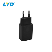 Adaptateur d'alimentation à découpage personnalisé 5W 5V QC4.0 avec protection OVP/OTP, matériau PC ignifuge, écologique, sortie DC 1A