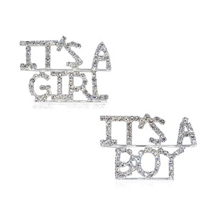 Broche de diamantes de imitación con letras personalizadas, alfileres de seguridad de aleación chapados en plata, regalos de joyería, accesorios de decoración de <span class=keywords><strong>ropa</strong></span> para hombres y mujeres - Product Image 2
