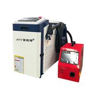 Soudeuse laser à fibre optique portative à refroidissement par eau PFT-2000W de haute qualité, haute efficacité pour l'acier au carbone