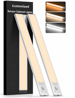 Lumière sous l'armoire à détecteur de mouvement, rechargeable, ultra-lumineuse, avec éclairage magnétique à 3 couleurs et 5 niveaux de luminosité réglable, pour placard, cuisine