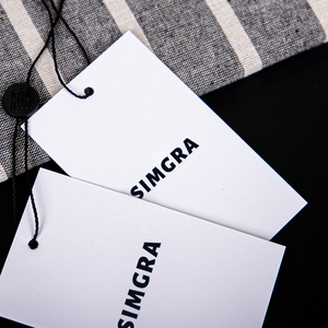 Étiquettes volantes en papier de coton personnalisées, étiquette pivotante noire estampée à chaud avec logo et <span class=keywords><strong>ficelle</strong></span> d'étanchéité pour accessoires de jeans, papier épais - Product Image 4