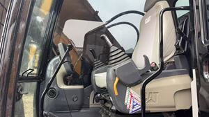 รถขุดตีนตะขาบ Caterpillar 325D2L มือสอง นำเข้าจากญี่ปุ่นแท้ รุ่น CAT 325D2L น้ำหนัก 25 ตัน รถขุดไฮดรอลิกสำหรับงานก่อสร้างหนัก สภาพดี - Product Image 5
