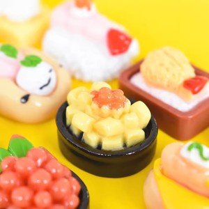 Nouveau Style <span class=keywords><strong>japonais</strong></span> Miniature Simulation alimentaire Sushi résine Flatback Cabochon pour bricolage boucle d'oreille Bracelet artisanat fabrication - Product Image 5