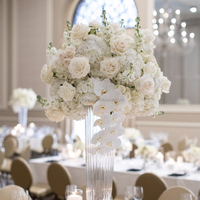 Boule de fleurs artificielles blanches best-seller, centres de table de mariage, décorations d'événements et décorations de la Saint-Valentin