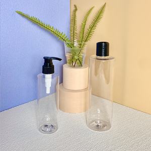 Flacon vide transparent en plastique sérigraphié avec pompe pulvérisatrice pour gel douche et shampoing – 250 ml, 500 ml, 8 oz, 16 oz - Product Image 1