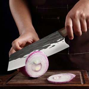 Couteau de chef traditionnel japonais forgé Kiritsuke, lame de 197 mm, acier inoxydable 5Cr15mov, style Damas, manche en bois de santal rouge - Product Image 3